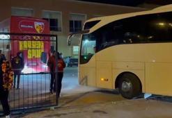 Kayserispor'a taraftardan tepki! Tesislere gittiler