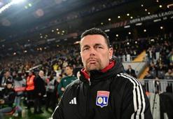 Olimpik Lyon'da Pierre Sage ile yollar ayrıldı