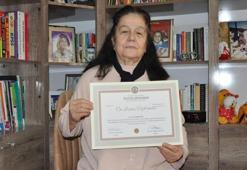 Sınavlara öğrenci gibi hazırlandı! 10 yılda 3 üniversite bitirdi