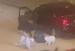 Ankara'da dehşet anları! Otomobille kaçırılmak istenen kadını mahalleli kurtardı