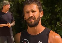 Survivor'da Adem Kılıççı'dan şoke eden hareket! Sinirlenerek seremoniyi terk etti