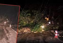 Kastamonu'da heyelan! Cide ile Doğanyurt ilçelerinde sahil yolu ulaşıma kapandı