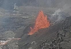 Dünyanın en aktif yanardağlarından Kilauea tekrar harekete geçti!