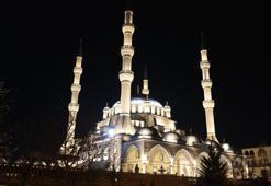 Ramazanın müjdecisi Berat Kandili bugün idrak edilecek!