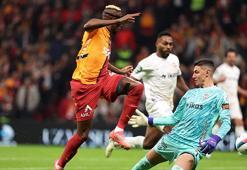 Galatasaray'da Muslera sonrası kale Berke Özer'in! Yönetimle görüştü