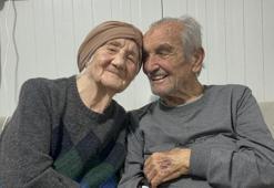 71 yıllık aşk! Enkazından birlikte kurtarılıp hayata tutundular