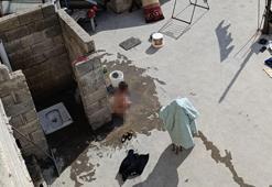 Baba ve üvey anne dehşeti! Çocukları hortumla dövüp soğuk suyla yıkadılar