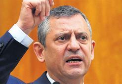 ‘Dimdik ayaktayız’