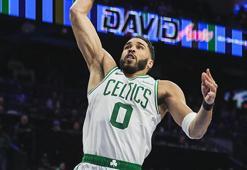 Celtics'te Jayson Tatum'dan "triple-double" şov!