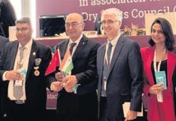 Türk kuru meyveleri Hint sofralarında