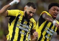 Al Ittihad, Al Hilal'i 4 golle geçti!