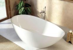 Roca’dan Banyolara Şıklık Katan Küvetler
