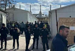 İnşaat işçilerinin 'horlama' kavgası! 60 işçi taş ve sopalarla birbirlerine girdi