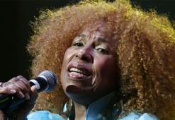 Grammy ödüllü dünyaca ünlü yıldız hayatını kaybetti