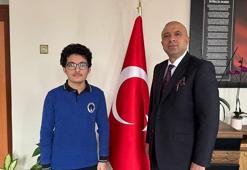 Büyük gurur! Matematik Olimpiyatları'nda Türkiye 3'üncüsü oldu, okulda coşkulu karşılandı