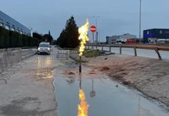 Kocaeli'de yer altından gaz çıktı! Ekipler kontrollü şekilde alevlendirdi