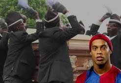 Çaresizlikten bu işe girdi! 720 bin liralık tabut dansı: 'Ronaldinho'yu taşımak isterdim'