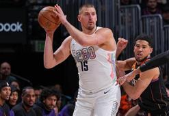 Tarihe geçti! NBA'de Nikola Jokic'den inanılmaz performans