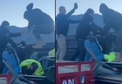 Kavgayı ayırmak isteyen polise uçan tekme! Başsavcılıktan açıklama geldi