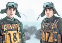 Seyirci Mickey’yi merak etti