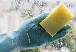 Cam silmek için en doğru saat! İçi ile dışı farklıymış, kirler yağ gibi akacak