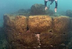 Van Gölü'nün dibinde büyük gizem: Hiç bozulmamış