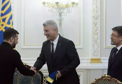 Bakan Bolat ile Yumaklı Zelenskiy ile görüştü