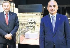 Severus’un başı yurda döndü