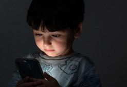 'Mavi ışık' çocukların uyku düzenini nasıl sabote ediyor?