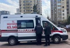Apartman görevlisi ile kiracı arasında kavga! 2 kişi yaralandı