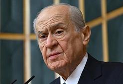 Bahçeli'den Özgür Özel'e çağrı: Yargıya saygı duy, partinde otur