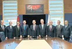 ‘Dev projeler hayata geçecek’