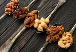 Sahurda ceviz, badem, fındık ve avokado gibi sağlıklı yağlar enerjiyi destekliyor!