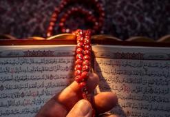 KADİR GECESİ ZİKİRLERİ VE TESBİHLERİ📿: Diyanet ile Kadir Gecesi çekilecek tesbihat ve zikirler neler?