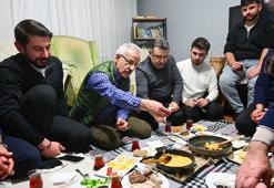 Bakan Uraloğlu, üniversiteli gençlerin sahur sofrasına misafir oldu