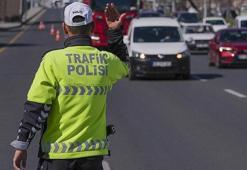 İçişleri Bakanlığı bayrama ilişkin trafik tedbirlerini açıkladı! Yasak bu gece başlıyor