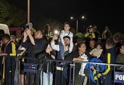 Fenerbahçe'ye Bodrum'da coşkulu karşılama!
