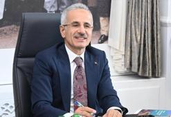 Bakan Uraloğlu Trabzon'da bayramlaşma programına katıldı! 'Bayramlar birliğin ve beraberliğin pekiştiği günler'