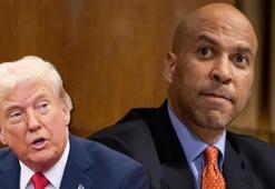 Trump'ı eleştirerek 25 saat kürsüde konuştu, rekor kırdı