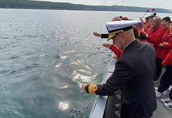 "Dumlupınar" ve "Atılay" denizaltılarında şehit olan denizciler anıldı