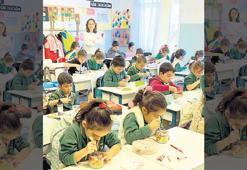 Aileler çocuklarıyla 'kucaklaşıyor'