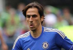 Premier Lig'in eski yıldızının evine el bombalı saldırı!