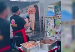 Adana karnavalında bir dönerci rezaleti daha!