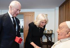 Kral Charles ve Kraliçe Camilla, Papa'yı ziyaret etti