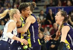 Fenerbahçe'de resmi imzalar atıldı! Galatasaray derbisinde kulübede