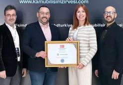 Dijital geleceğe yön verdi