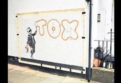 Ünlü grafiti sergisine yasak