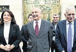 Yürüyen süreç etkilenir mi? ‘Takvim aksasa da konjonktür değişmez’