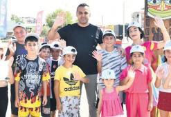 Çiğli’de eğlence dolu bayram şenliği