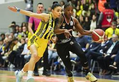 Fenerbahçe Opet, ÇİMSA ÇBK Mersin karşısında seriyi 2-0 yaptı!